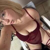 LesleyMil avatar