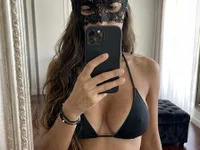 Liah-Sweet avatar