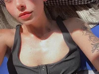 LillyWannaPlay avatar