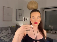 LorenaRosee avatar