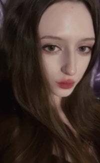 LovelyAngelyy avatar