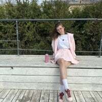 LovelyDeisy avatar