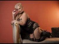 Lucy_Milf_68 avatar