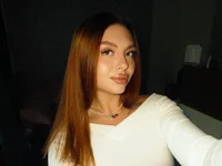 Lunabrunette avatar