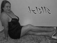 MMia_18 avatar
