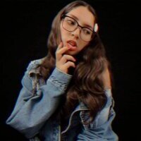 Melaniegirl17 avatar