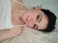 MilkyLily avatar