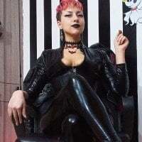 Mistress_Yelena avatar