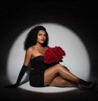 Morenabronzeadatrans avatar