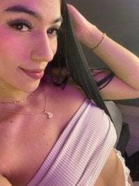 Nicolee19 avatar