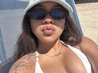 Nikitalove__ avatar