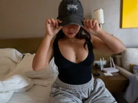 PeachySweetDoll avatar