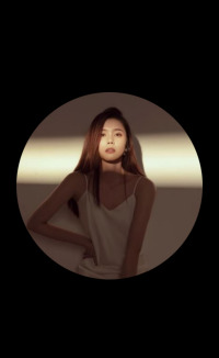Phoebe-08 avatar
