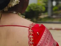 Priya-696 avatar