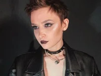 RebeNoir avatar