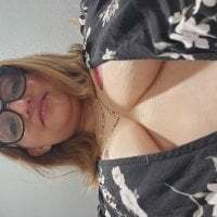 SexyKittyLA90 avatar