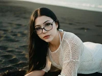 SugarBunny18 avatar
