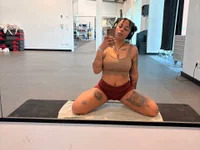 SweetPetiteNoir avatar