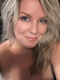 Sweet_little_jj18 avatar