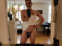 Thomster72 avatar