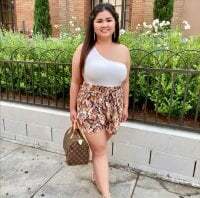 Tinaly18 avatar