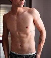 TravisThunder avatar