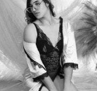 Valen_with_pussy avatar