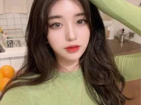 VyVy18 avatar