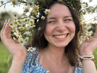 WhitneySimon avatar