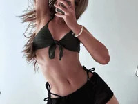 Your_Emily25 avatar