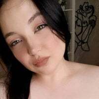 _Jullie_W avatar