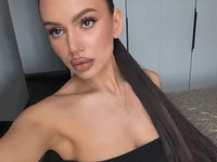 adeliaxxx avatar