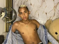 alejandro_boyx18 avatar