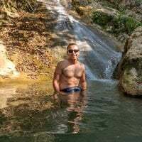 andresbigcock9 avatar