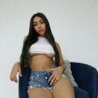 angelina_hilton_s avatar