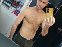 batton38 avatar