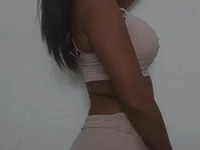 bigtits_zarii avatar