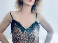 curly__milf avatar