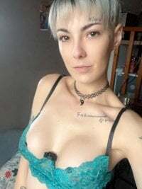 emma3334 avatar