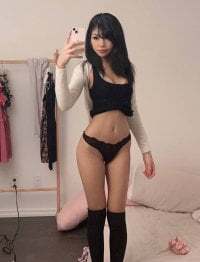 Hebni Nude on Cam: Free Live Webcam Show & Chat