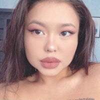 Holly_lily Nude on Cam: Free Live Webcam Show & Chat