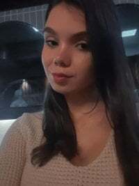 isabella_gomez11 avatar