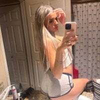 lolamarie_ avatar