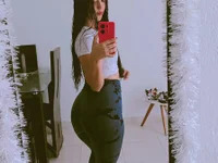 lucia_henao_ avatar