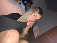 mia_desiring avatar