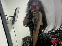 mistress_scarlet7 avatar