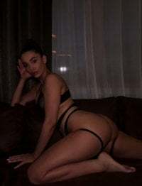 overlyhotfamily avatar
