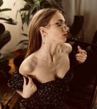 samqueenzel__ avatar