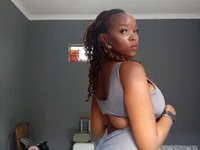 sweetLillieslani avatar