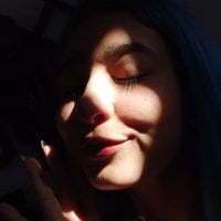 sweetcoralinee avatar
